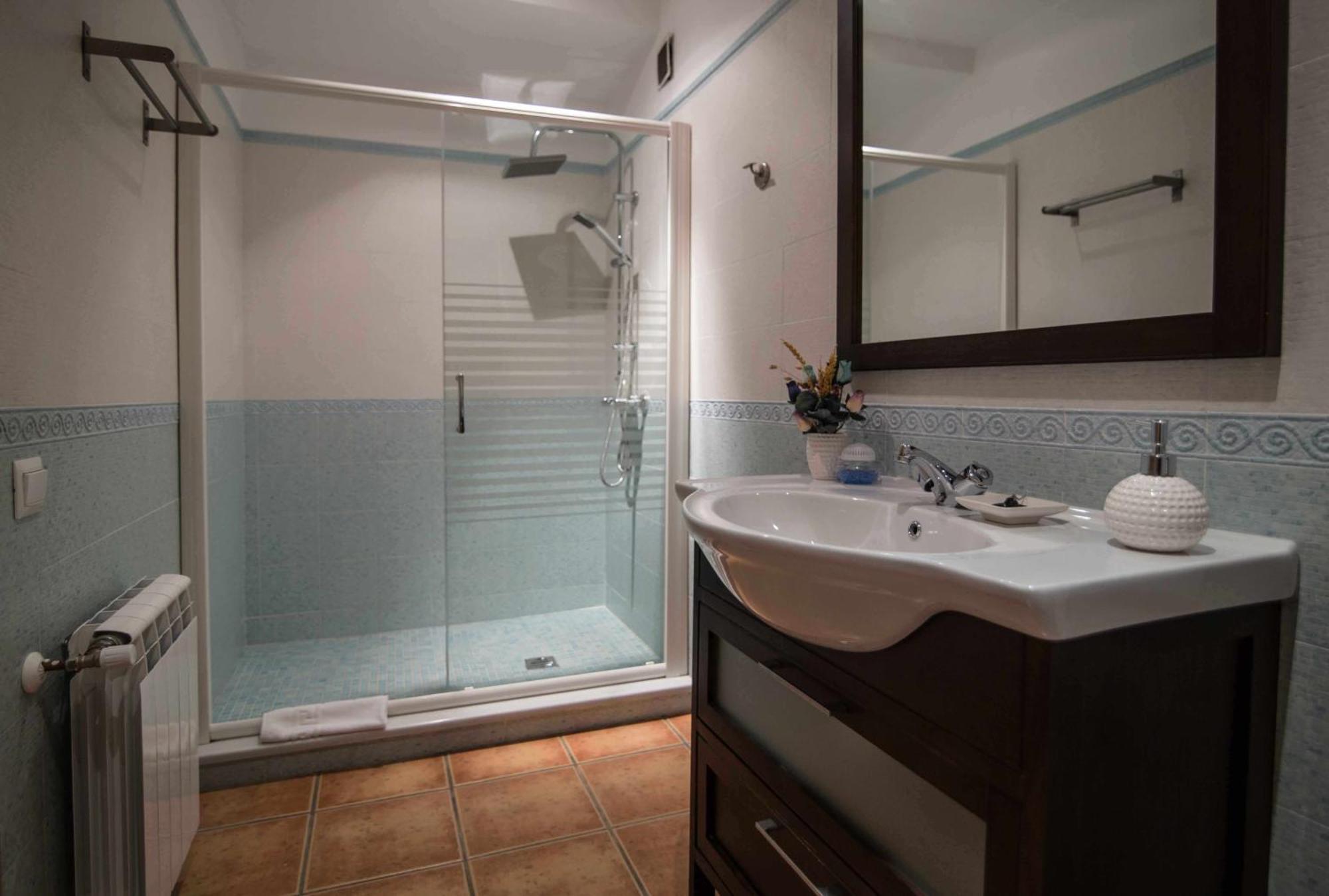 Apartamentos Casa Lola Rodeados De Montanas Y Rios เบเซย์เต ห้อง รูปภาพ