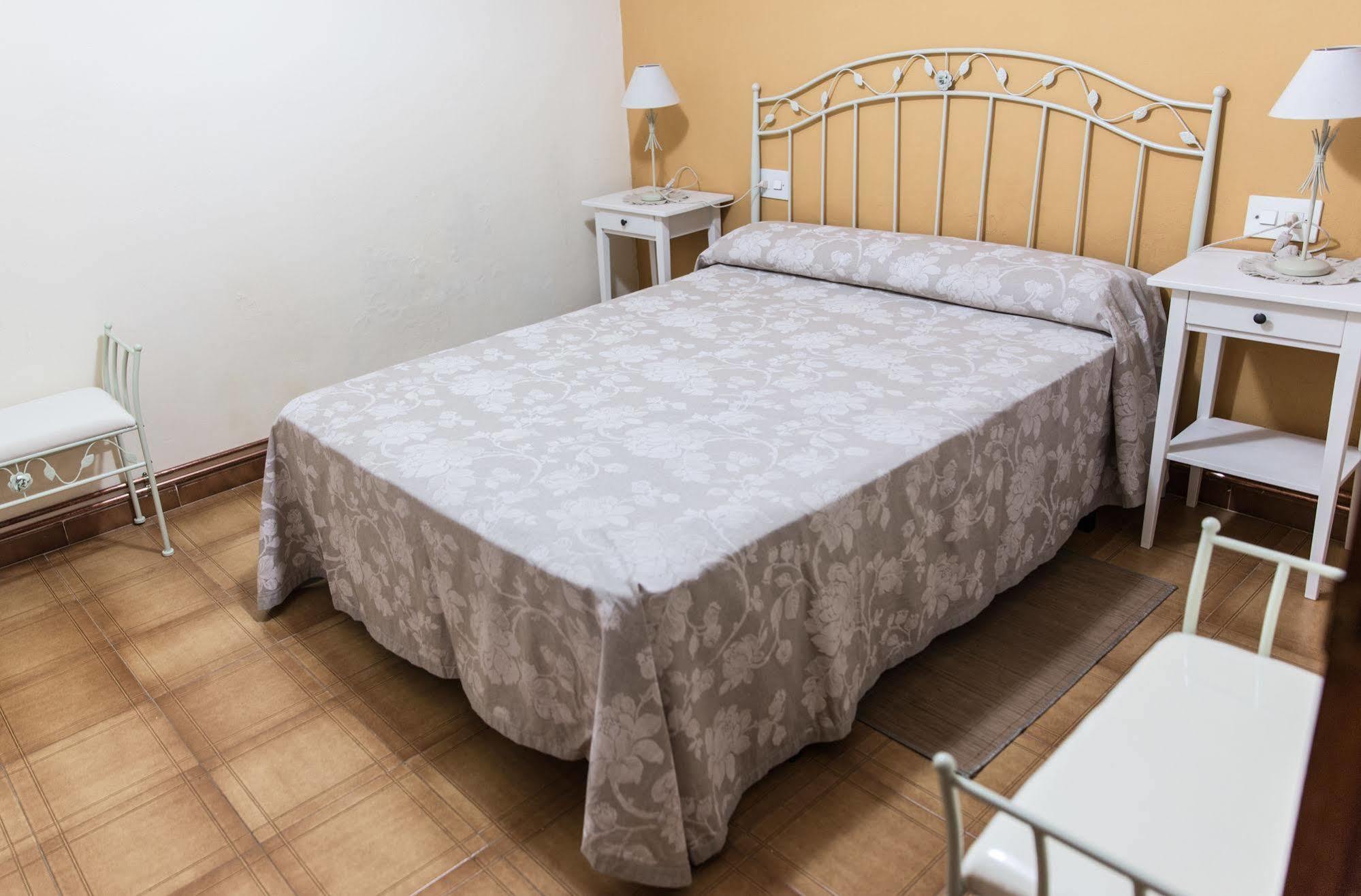Apartamentos Casa Lola Rodeados De Montanas Y Rios เบเซย์เต ภายนอก รูปภาพ